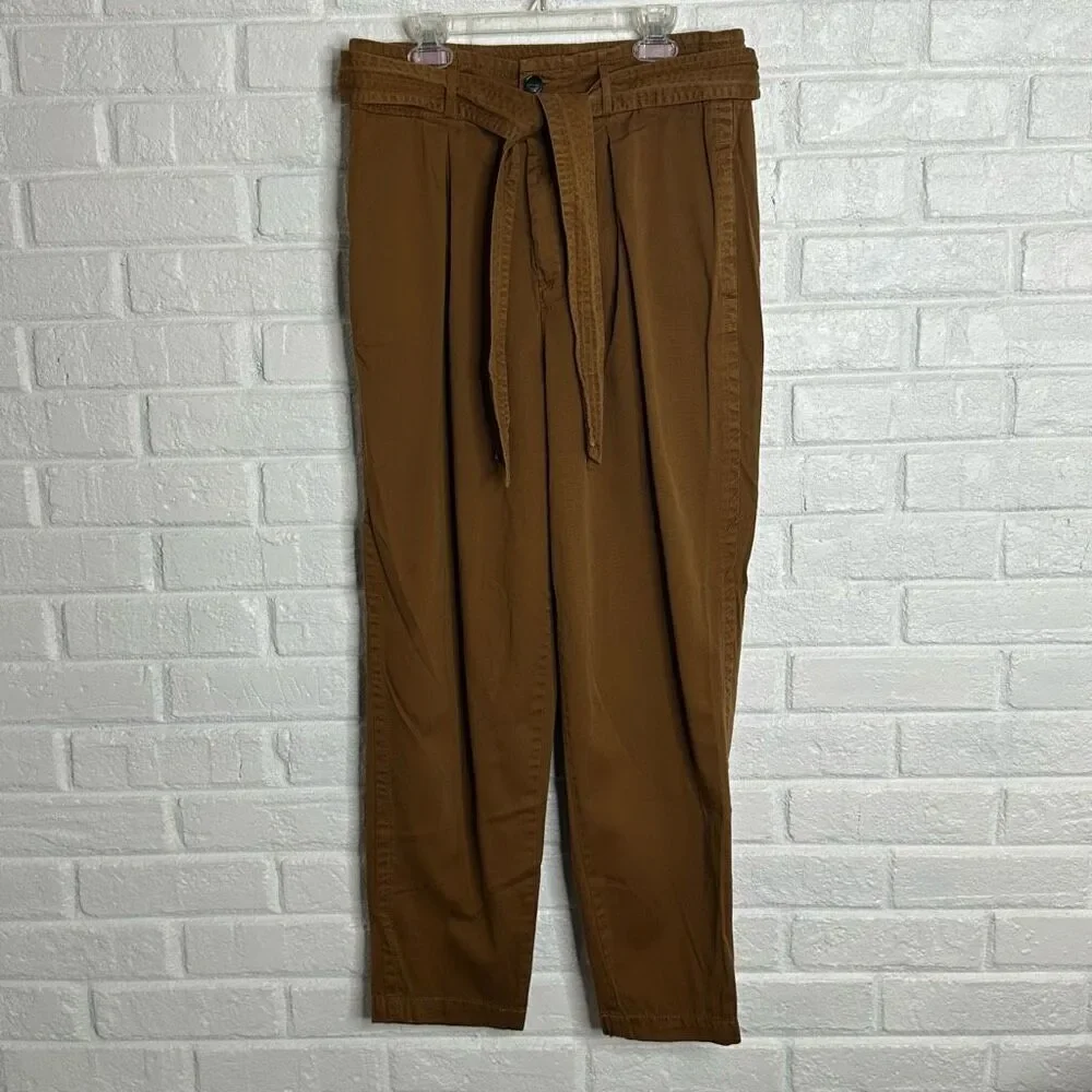 Free People Hi-Waisted‎ Pegged 90s Pant in Maize size 6